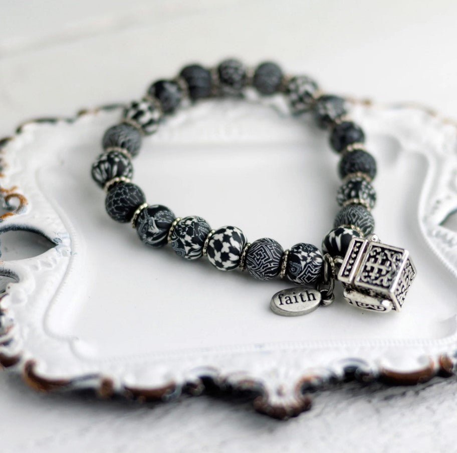 Prayer Bracelet - Squash Cancer