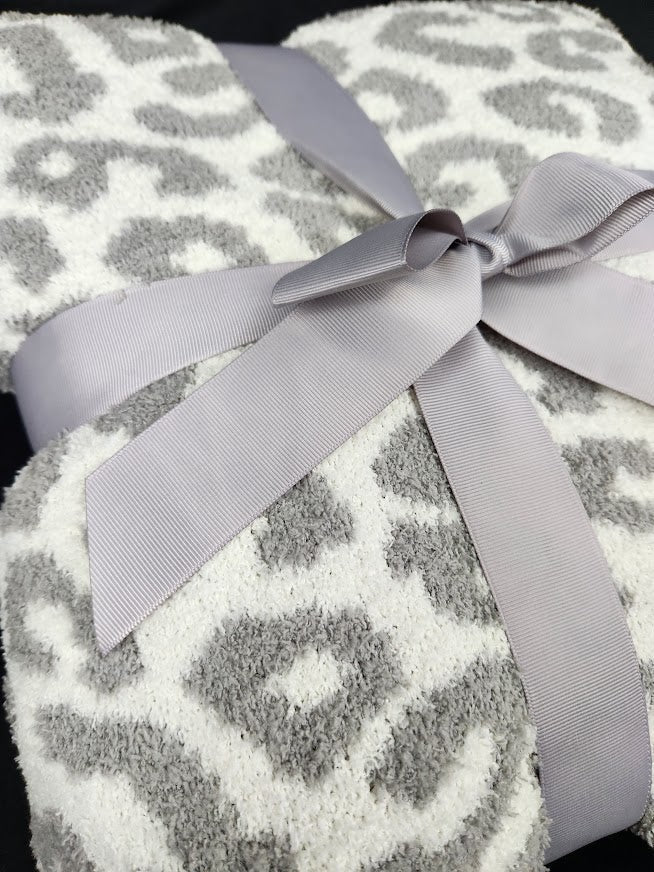 Super Soft Jacquard Animal Pink Print Comfy Luxe Knit Blanket - Squash Cancer